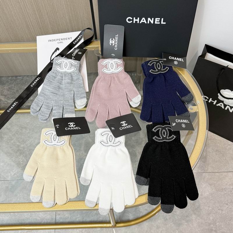 Chanel gloves hm84